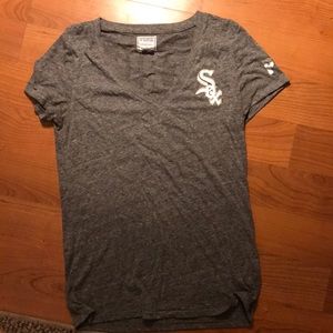 VS Pink Chicago White Sox MLB shirt